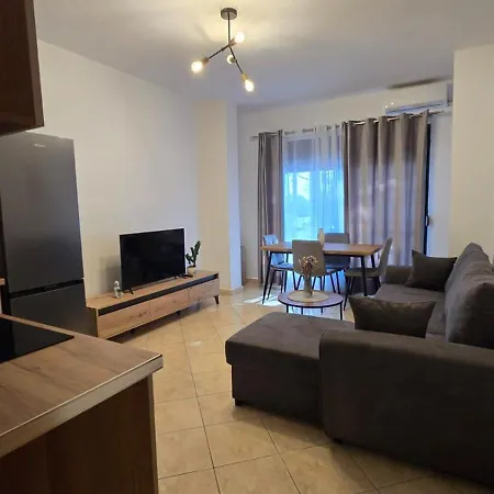 Apartment Tirent Golem (Tirana)